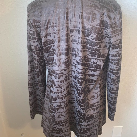 Jeff Gallano Gray Animal Print Cardigan Size 2 - Picture 3 of 11